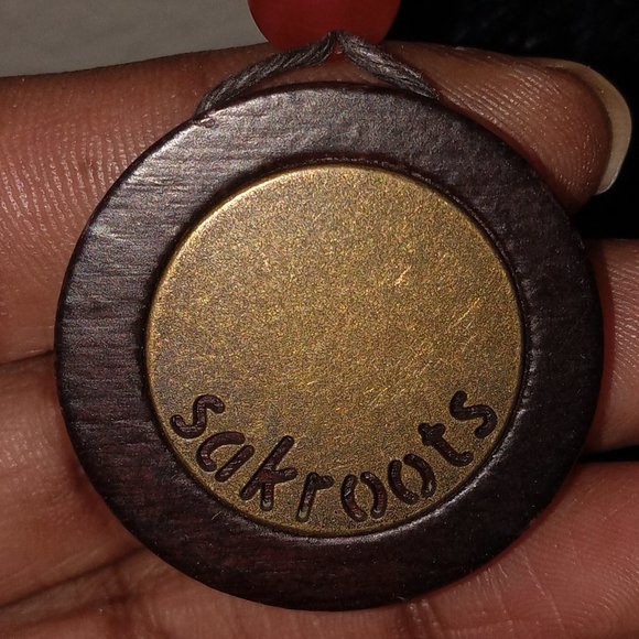 The Sak metallic purple leather Crossbody - Picture 5 of 7